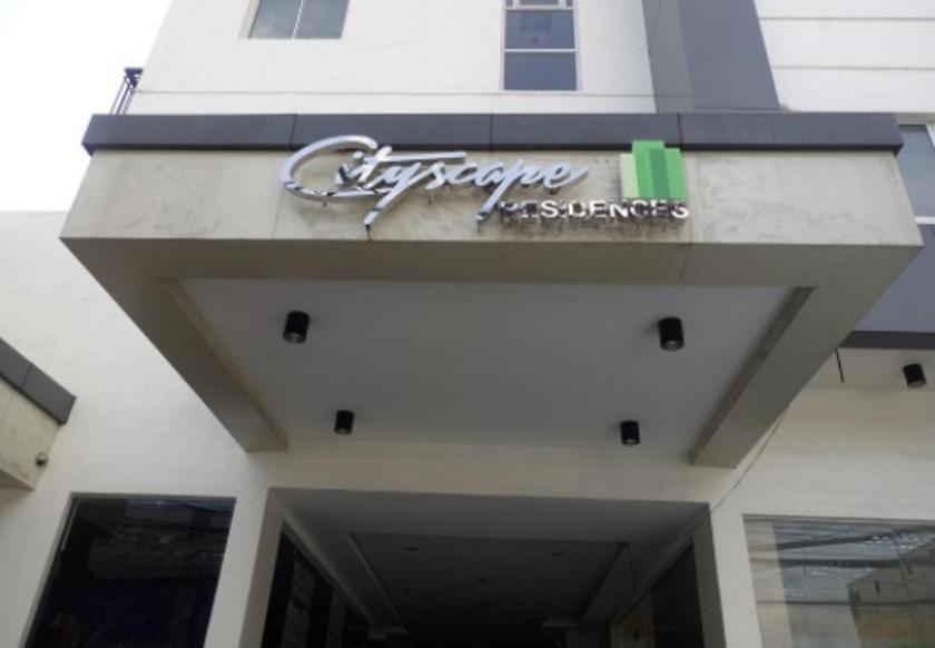 913Cityscape Located At City Center Bacolod Bagian luar foto